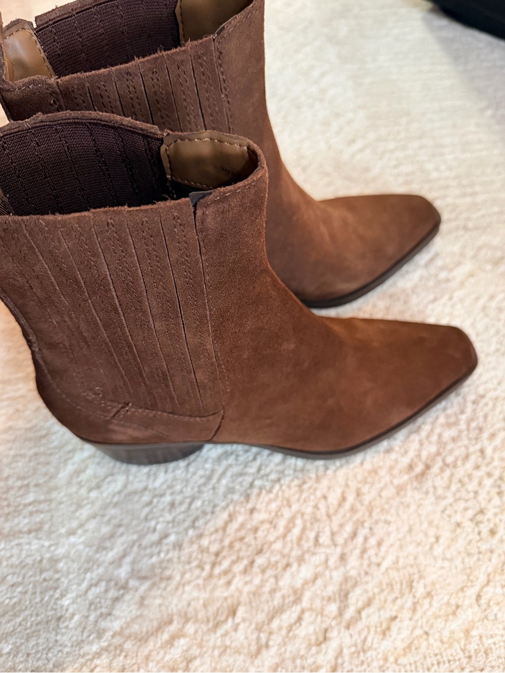 Dolce Vita Faint H2O Dark Brown Suede - Picture 4 of 8